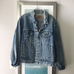 Oversized Levi’s Vintage Denim Jacket